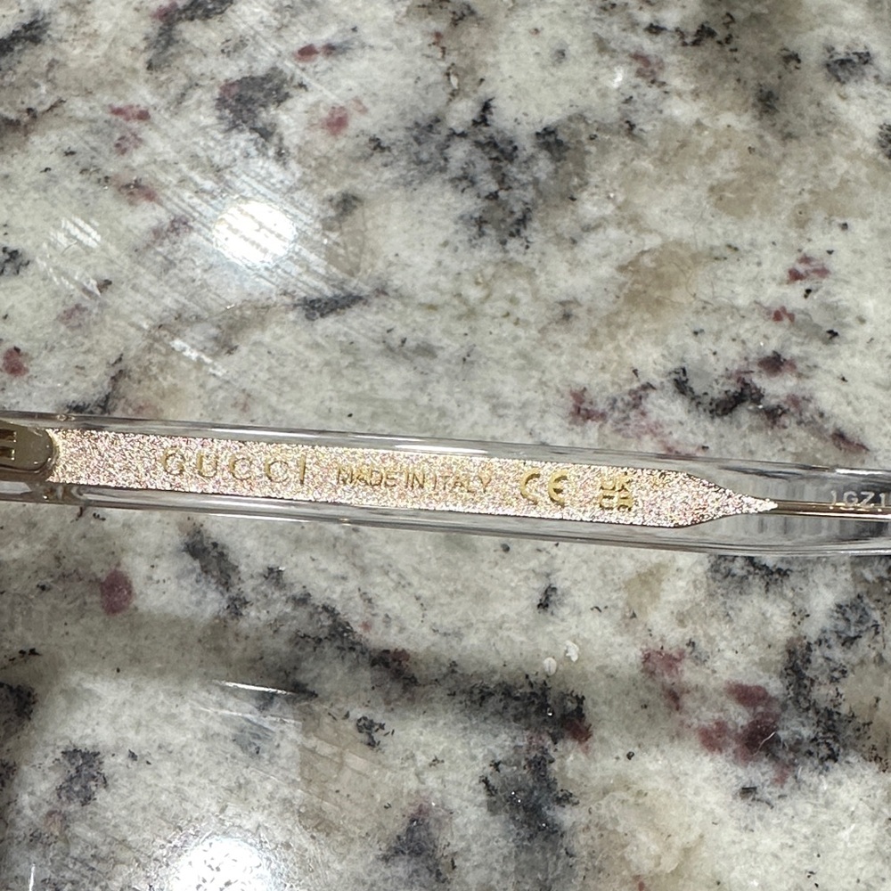 Gucci Clear Frames with Gold Detail - Picture 6 of 9